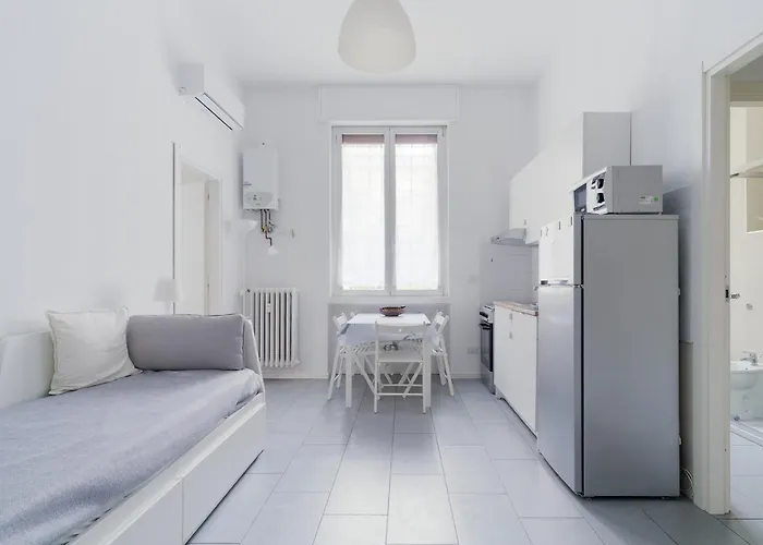 Lägenhet Guesthost - Bright Isola - Milano